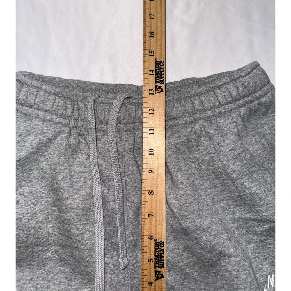 Nike Sportswear Club Fleece Joggers Mens Large Grey Sweatpants